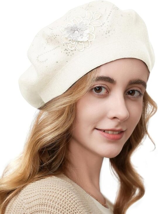 Women\'s French Style Flower Knitted Embroidery Beret Hats White